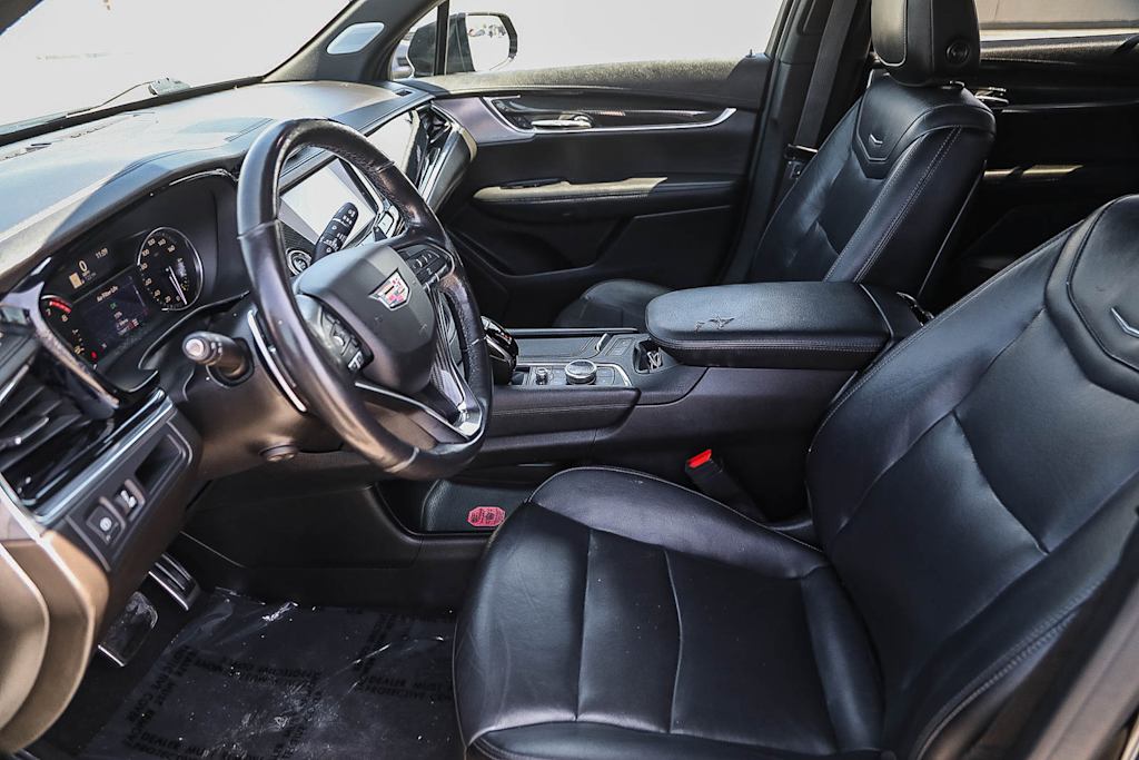 Thumbnail: 2020 Cadillac XT6 - 10