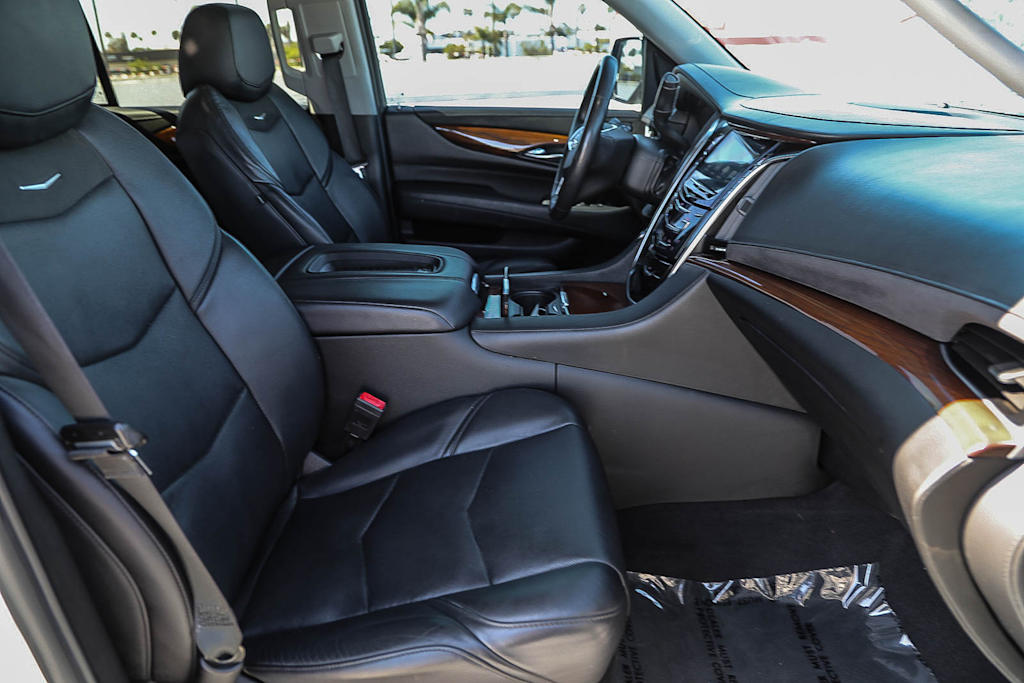 Thumbnail: 2020 Cadillac Escalade - 9