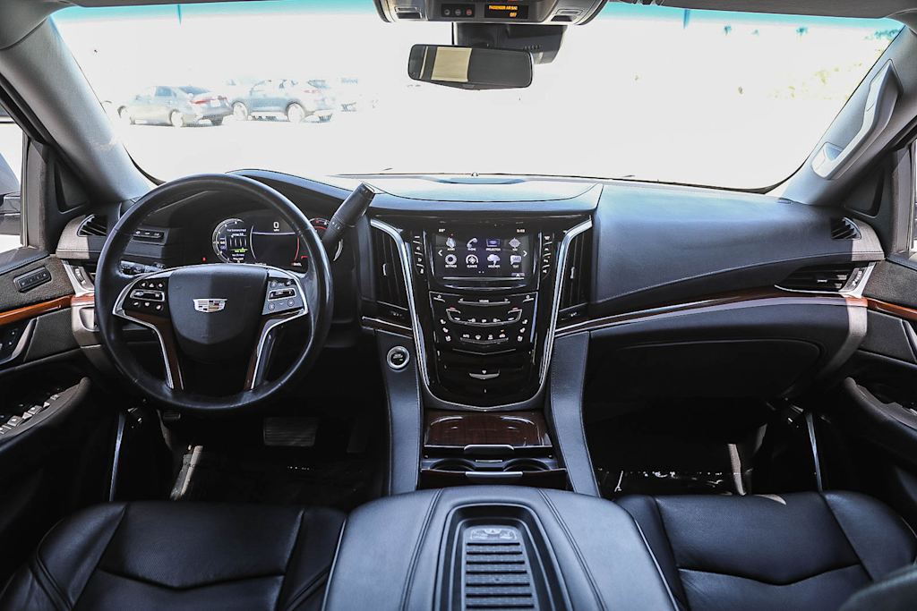 Thumbnail: 2020 Cadillac Escalade - 2