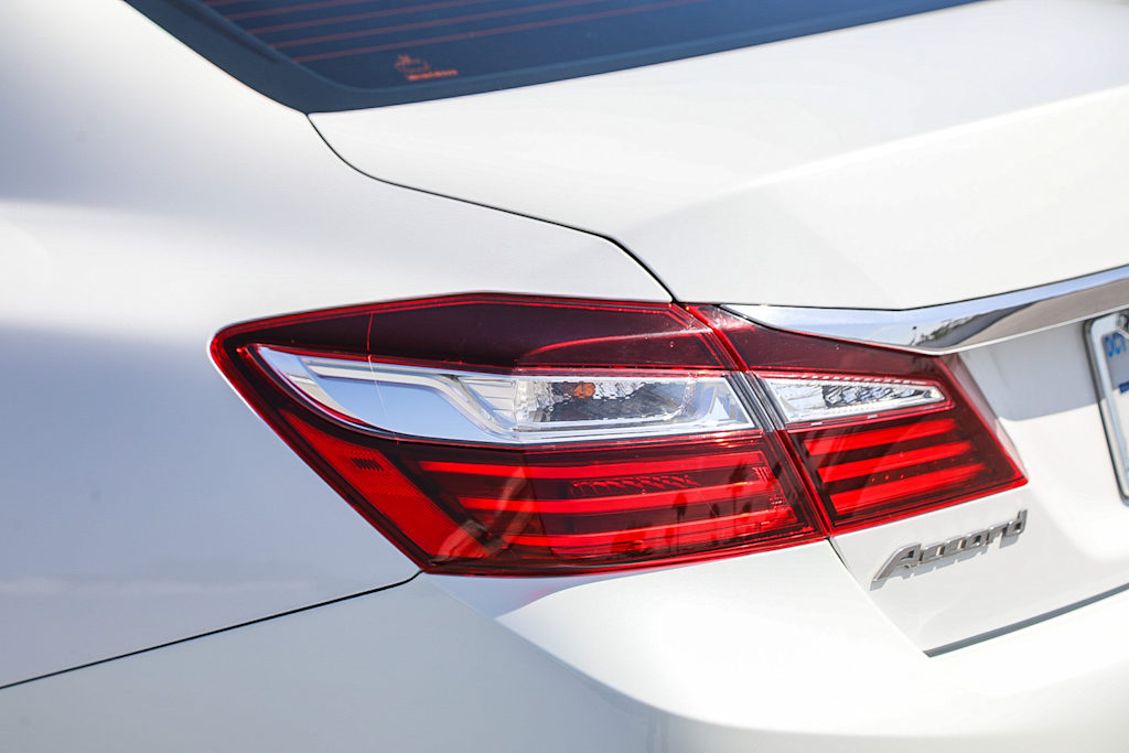 Thumbnail: 2016 Honda Accord - 18