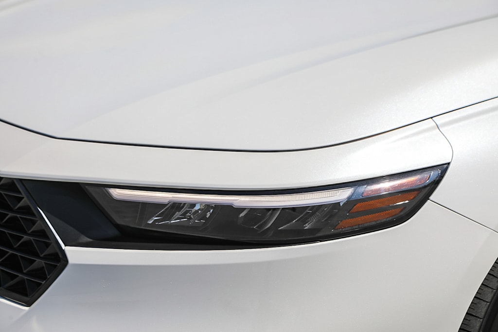 Thumbnail: 2023 Honda Accord - 18