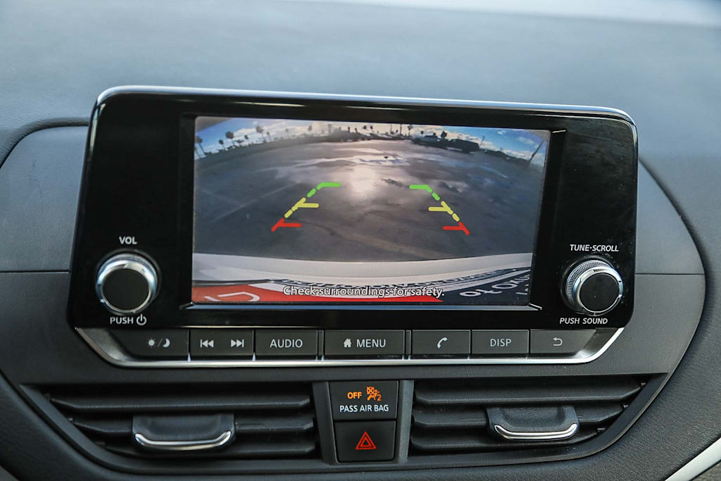 Thumbnail: 2022 Nissan Altima - 24