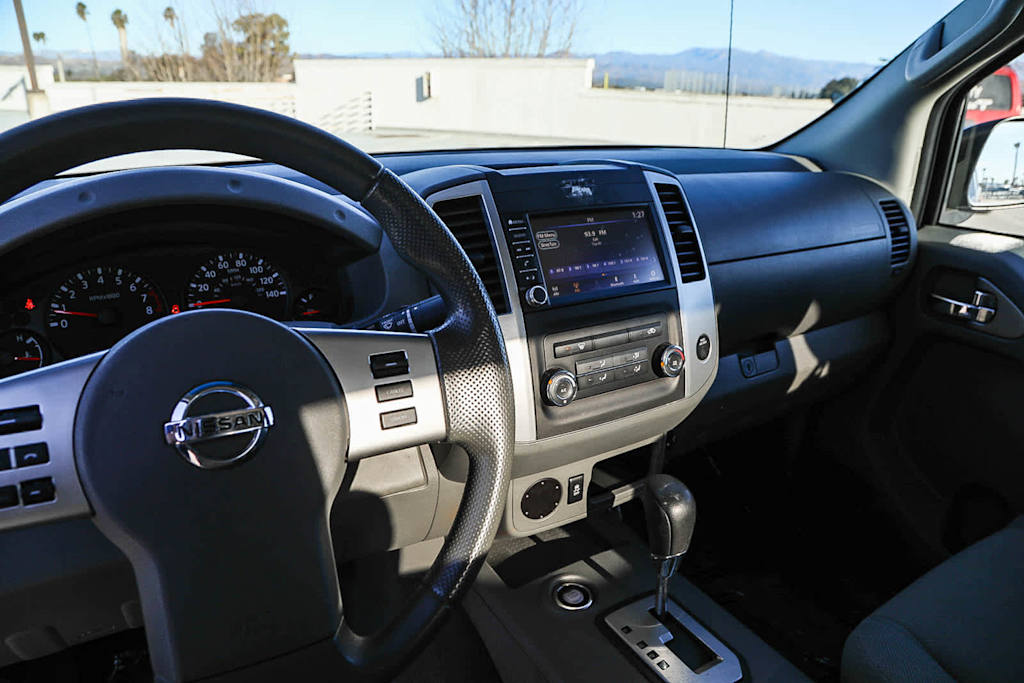 2020 Nissan Frontier S 2