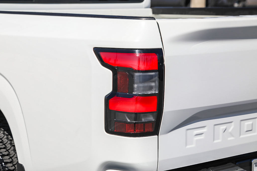 Thumbnail: 2022 Nissan Frontier - 20