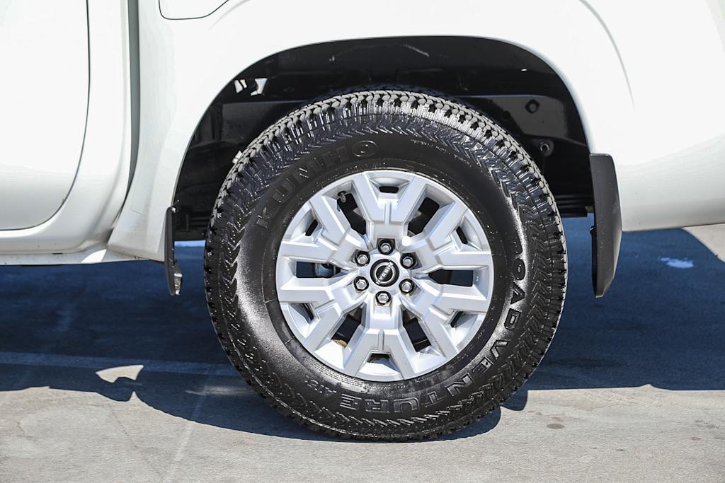 Thumbnail: 2022 Nissan Frontier - 21