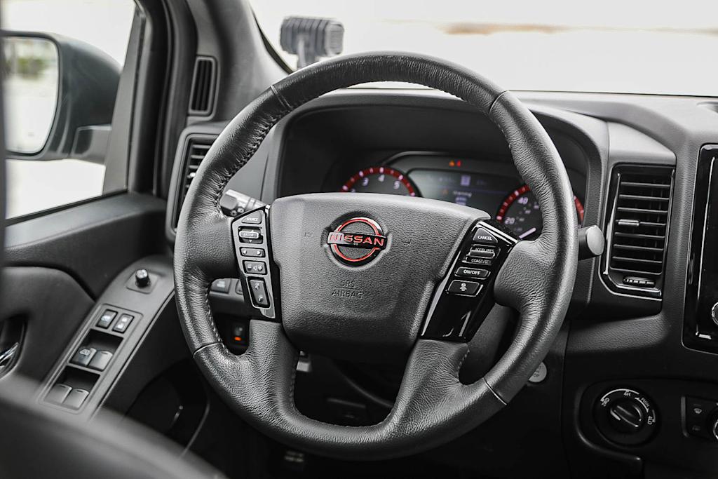 Thumbnail: 2022 Nissan Frontier - 8