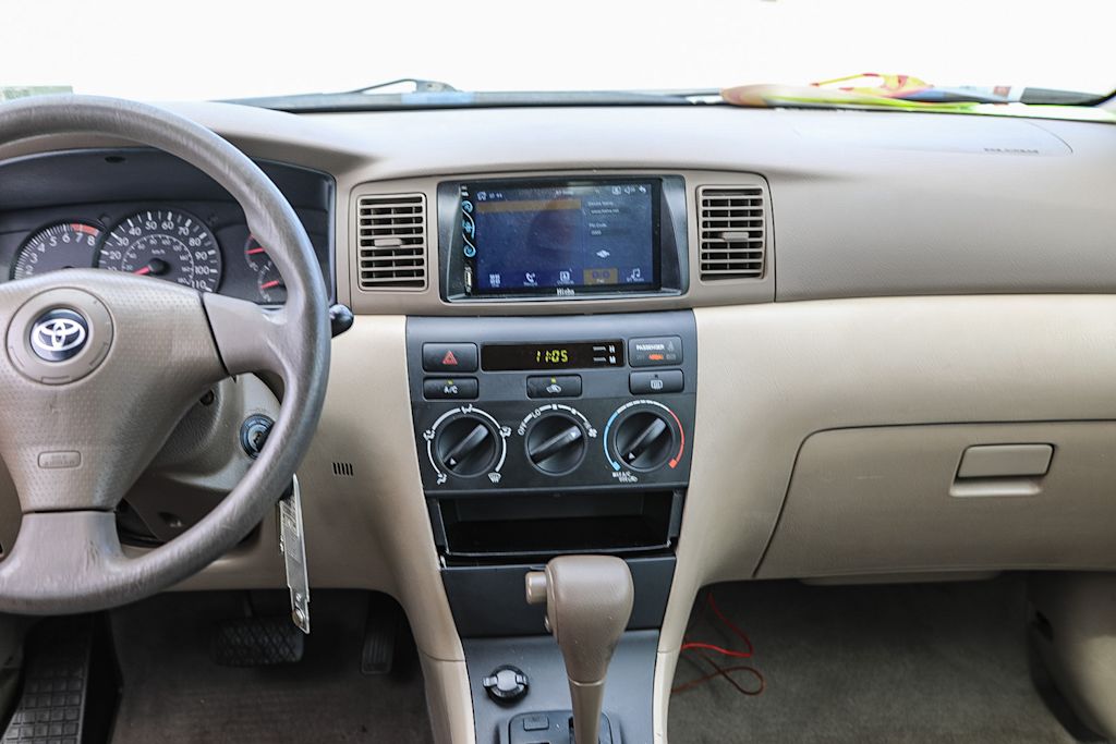 Thumbnail: 2005 Toyota Corolla - 8