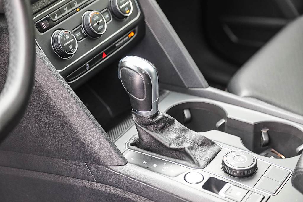 Thumbnail: 2019 Volkswagen Atlas - 14