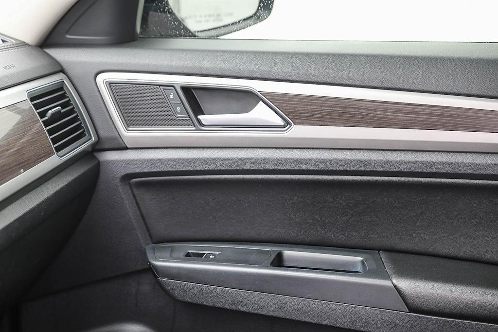Thumbnail: 2019 Volkswagen Atlas - 23