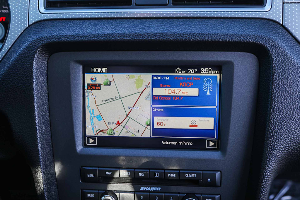 Thumbnail: 2010 Ford Mustang - 23