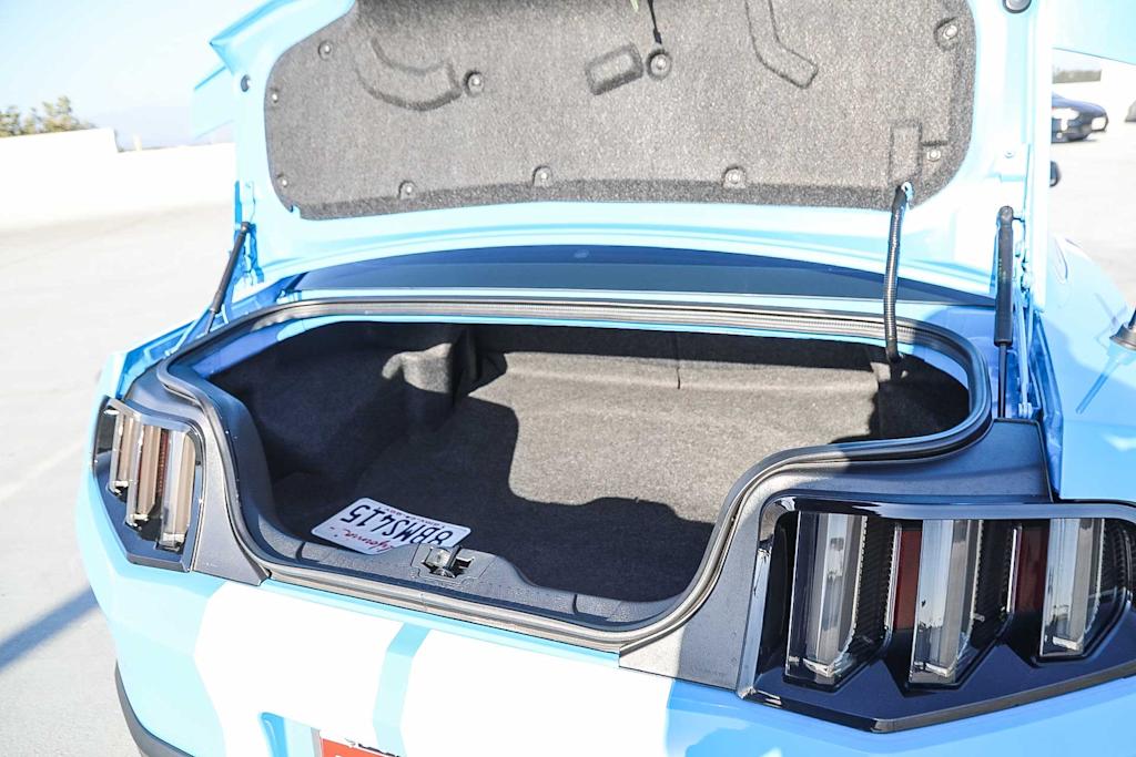 Thumbnail: 2010 Ford Mustang - 7