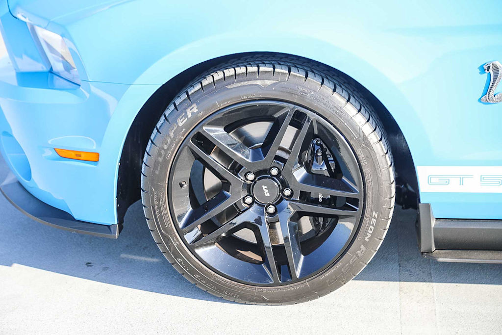 Thumbnail: 2010 Ford Mustang - 6