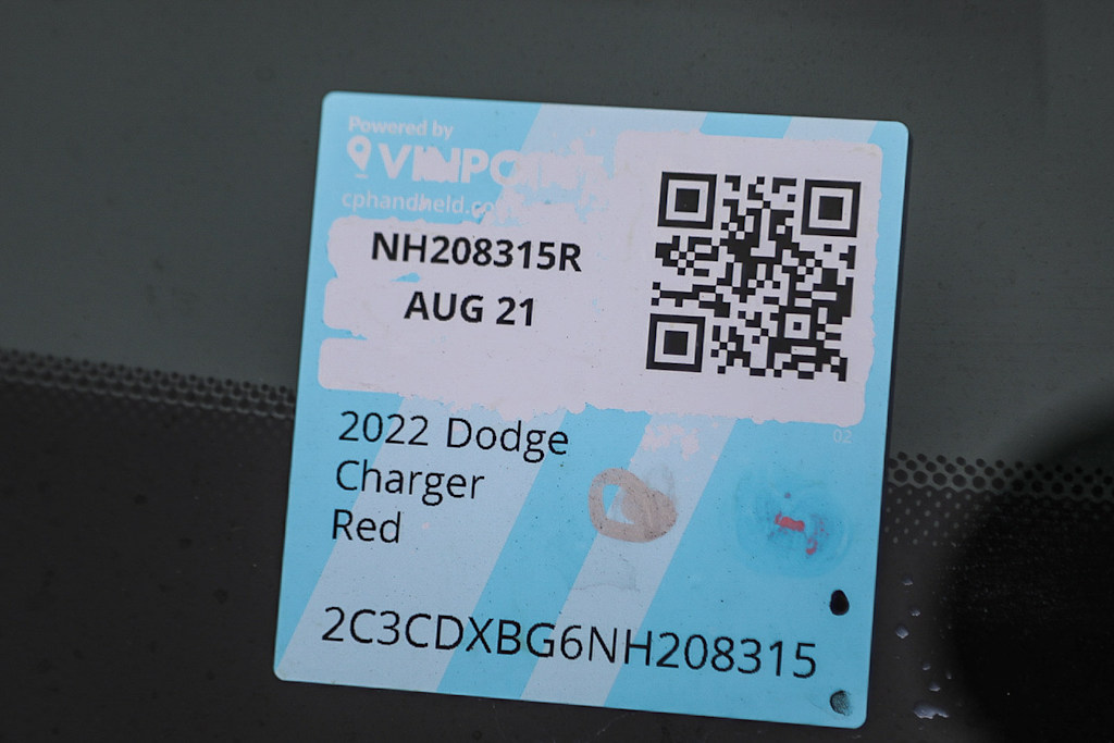 Thumbnail: 2022 Dodge Charger - 16