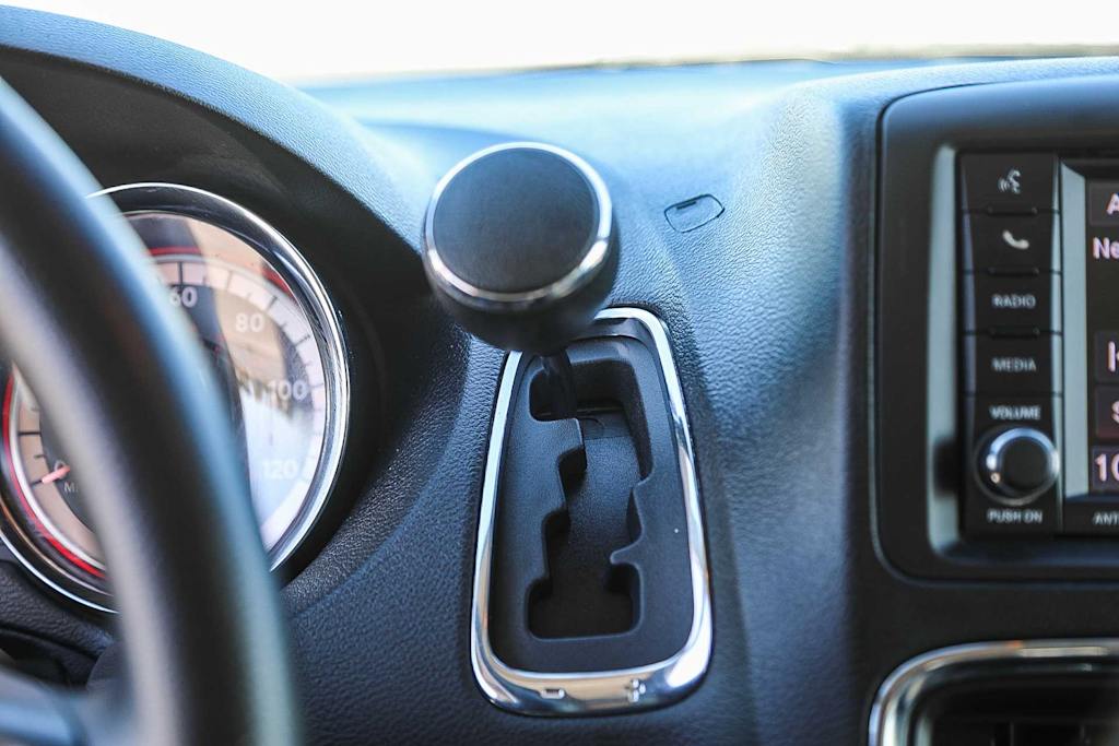 Thumbnail: 2019 Dodge Grand Caravan - 24