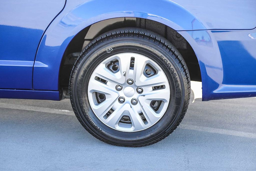 Thumbnail: 2019 Dodge Grand Caravan - 20