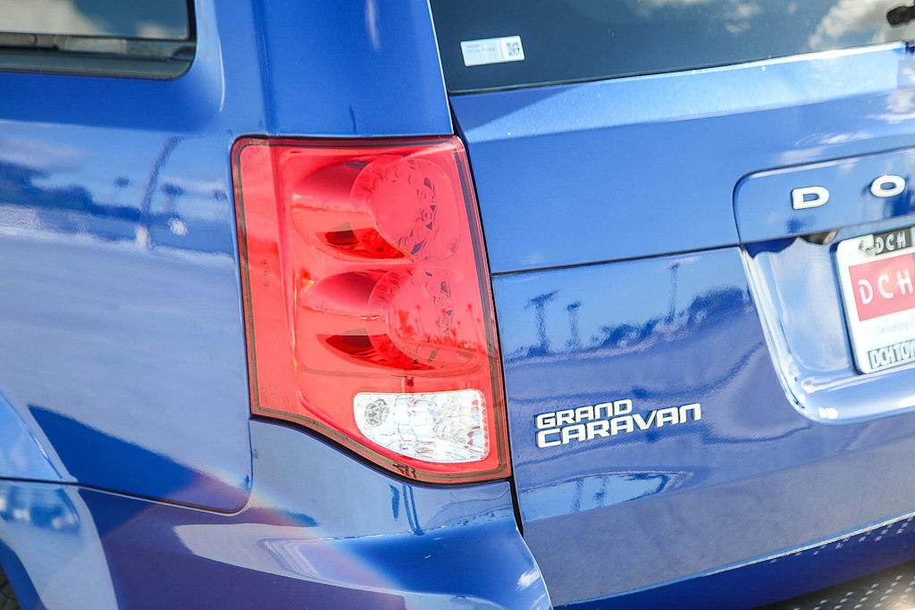 Thumbnail: 2019 Dodge Grand Caravan - 19