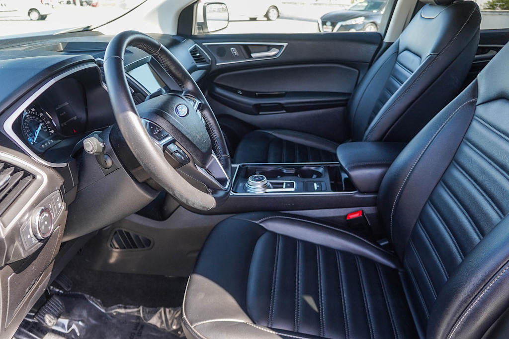 Thumbnail: 2020 Ford Edge - 11