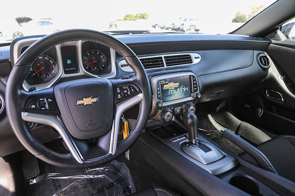 Thumbnail: 2015 Chevrolet Camaro - 2