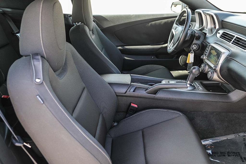 Thumbnail: 2015 Chevrolet Camaro - 10