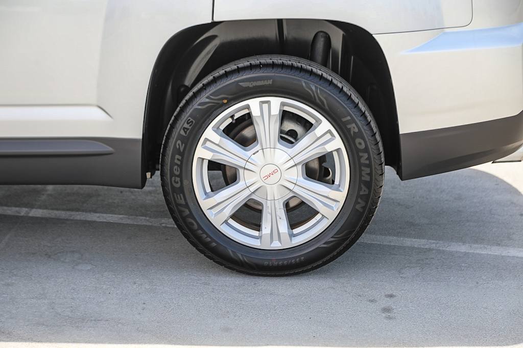 Thumbnail: 2017 GMC Terrain - 21