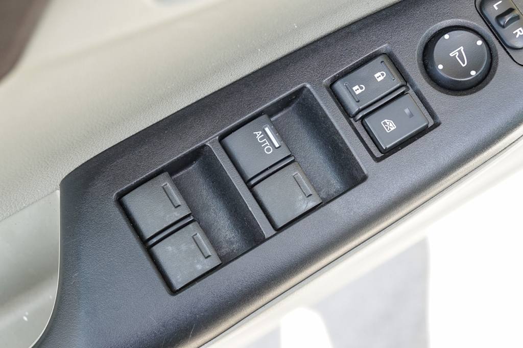 Thumbnail: 2012 Honda Civic - 23