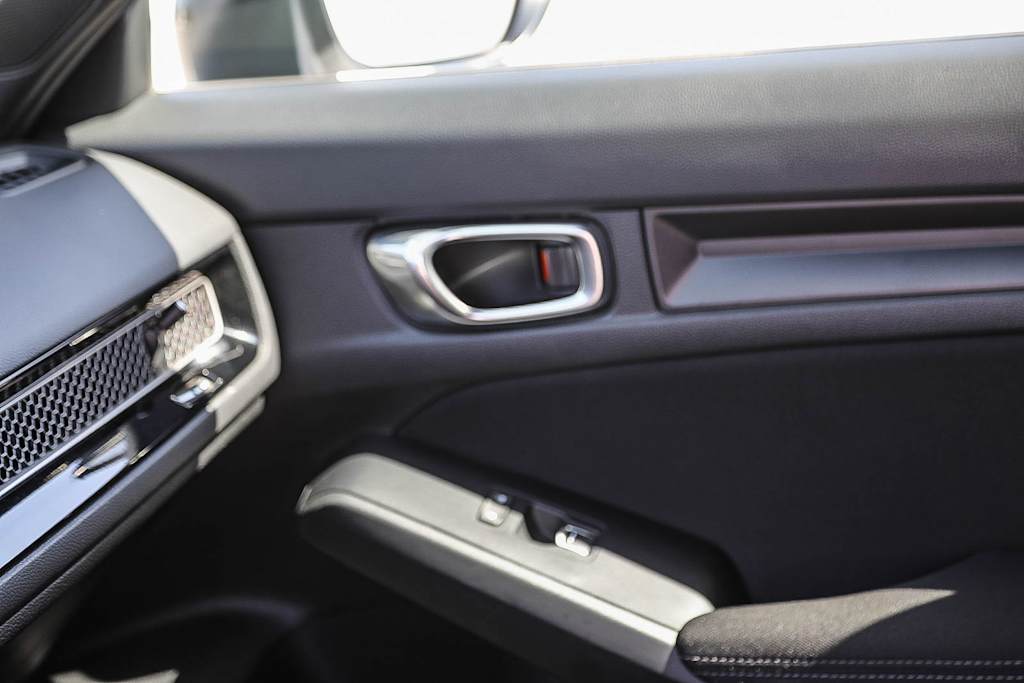 Thumbnail: 2023 Honda Civic - 23