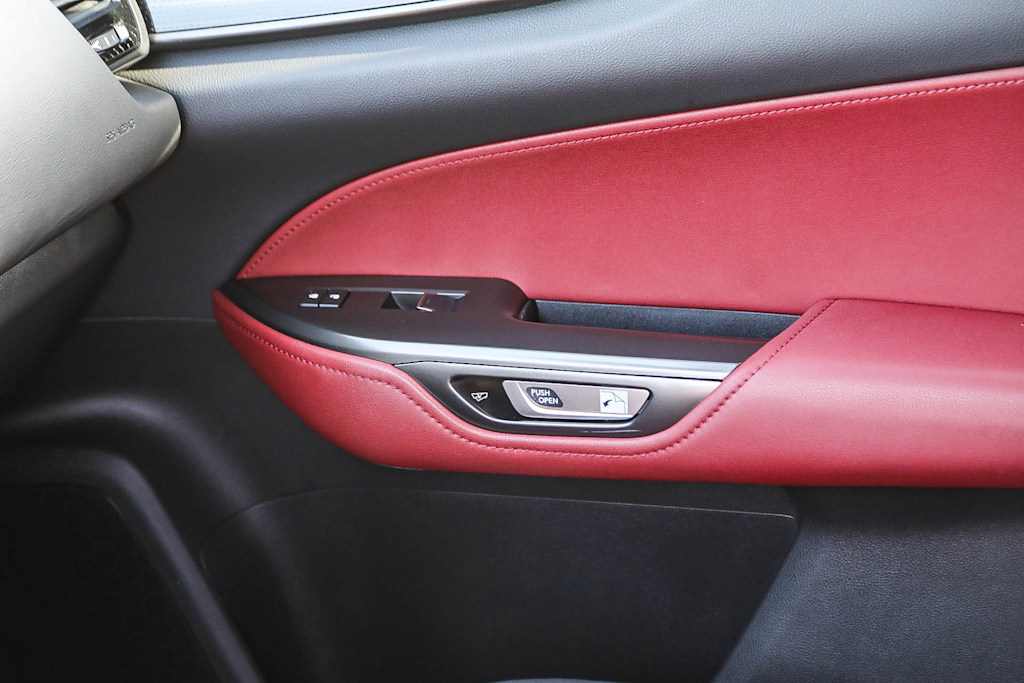 Thumbnail: 2022 Lexus NX - 6