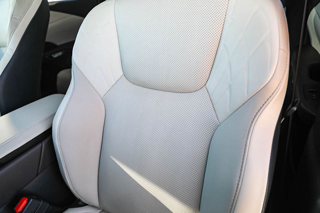 Thumbnail: 2024 Lexus RX - 7