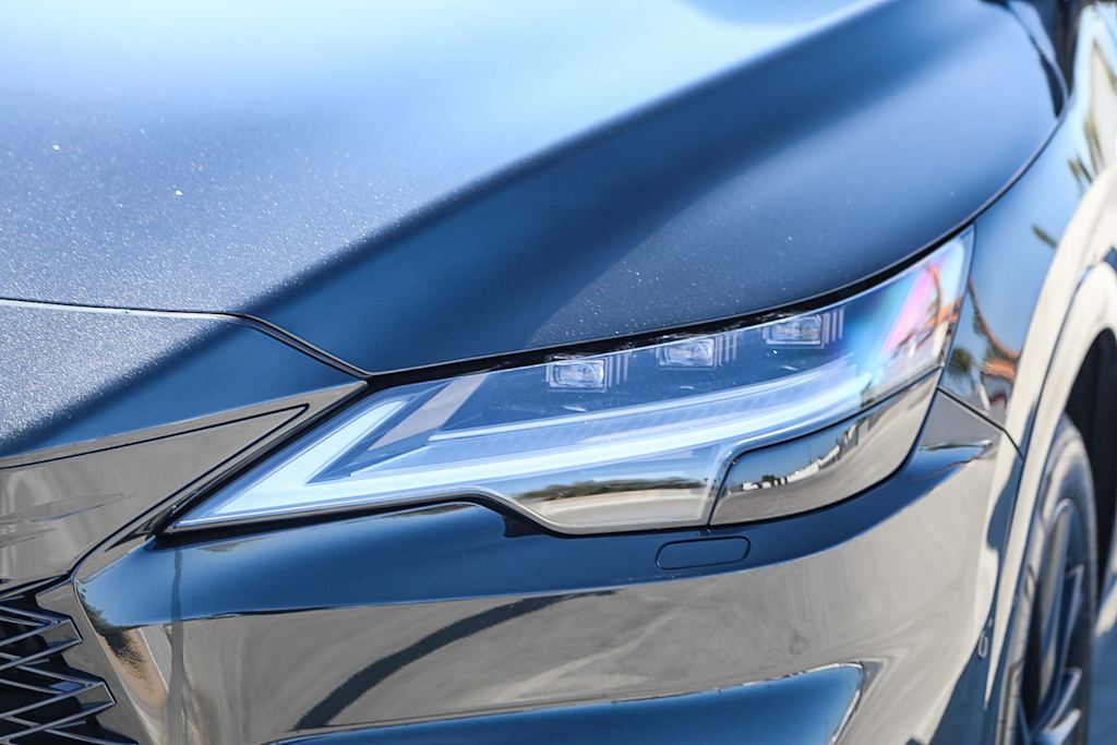 Thumbnail: 2024 Lexus RX - 19