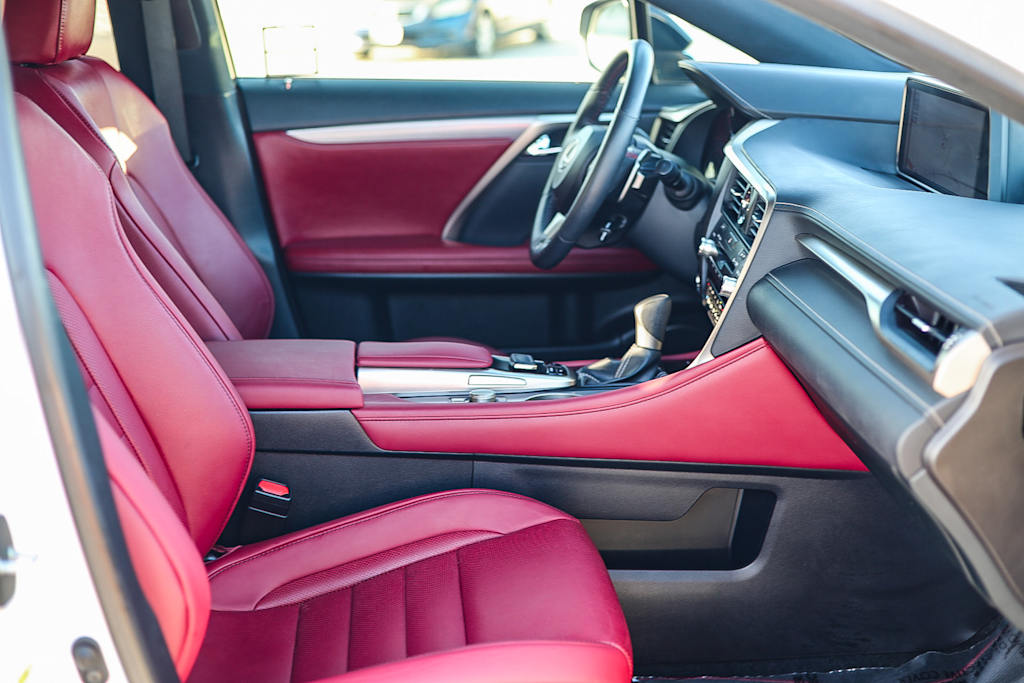 Thumbnail: 2019 Lexus RX - 9
