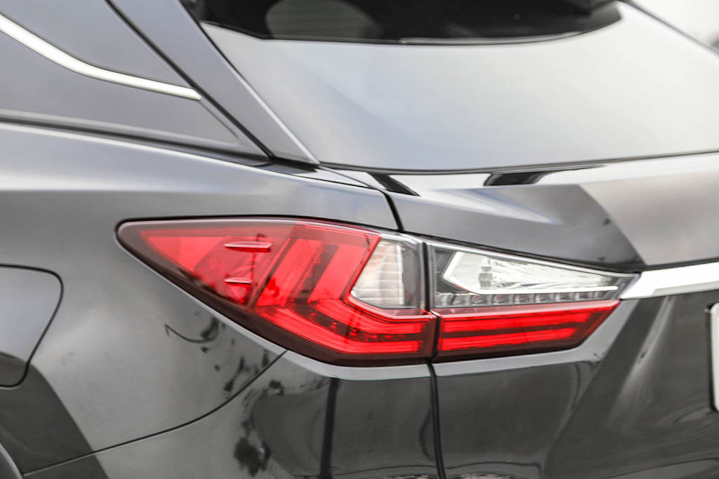 Thumbnail: 2021 Lexus RX - 20