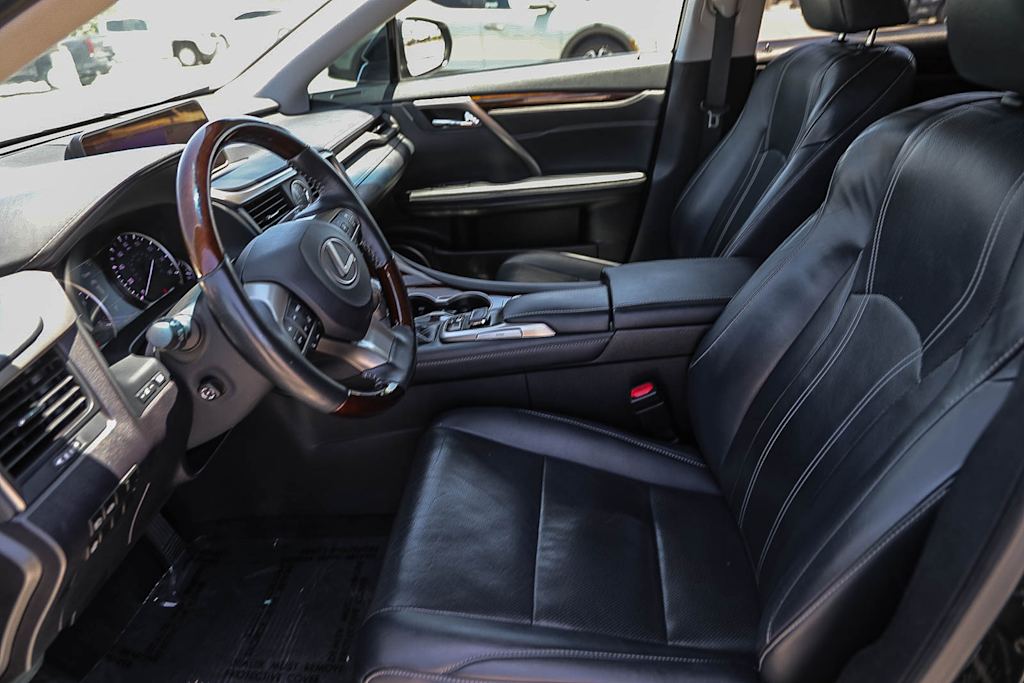Thumbnail: 2019 Lexus RX - 10