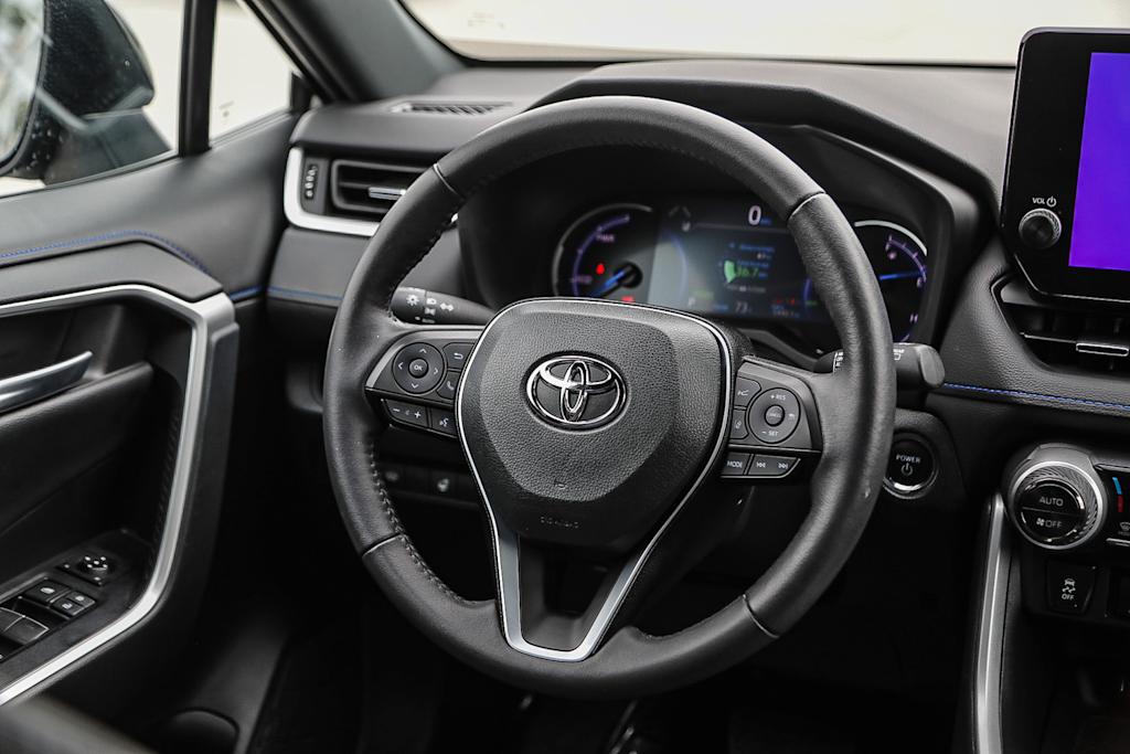 Thumbnail: 2023 Toyota RAV4 - 11