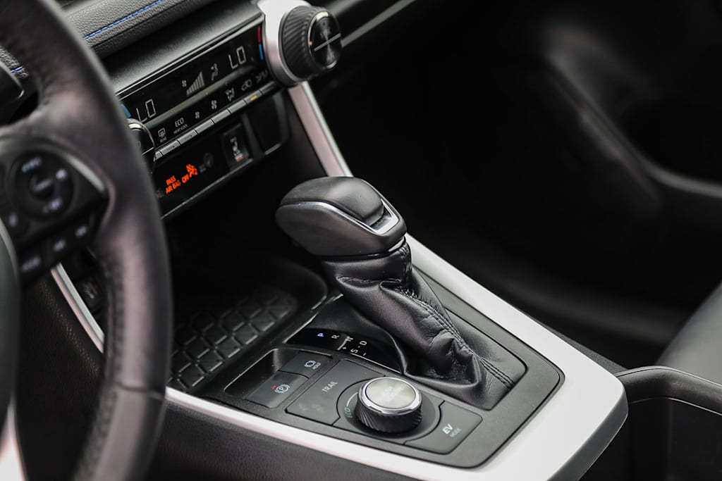 Thumbnail: 2023 Toyota RAV4 - 13