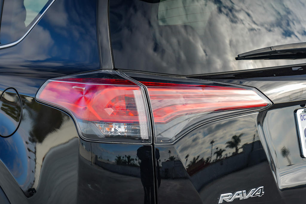 2017 Toyota RAV4 XLE 20