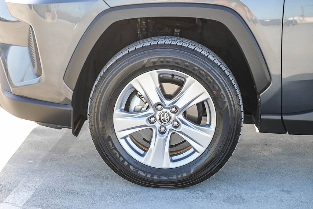 Thumbnail: 2025 Toyota RAV4 - 5