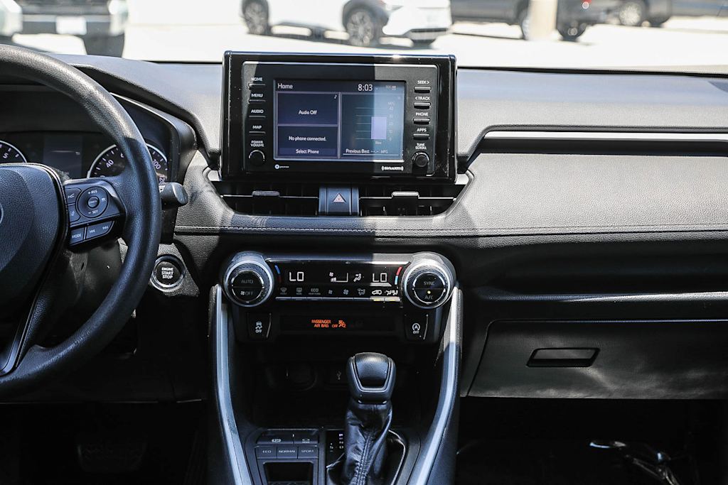 Thumbnail: 2020 Toyota RAV4 - 7