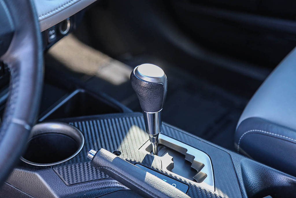 Thumbnail: 2013 Toyota RAV4 - 14