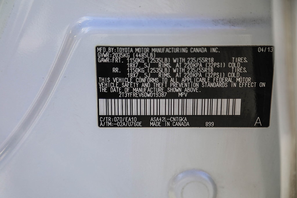 Thumbnail: 2013 Toyota RAV4 - 17