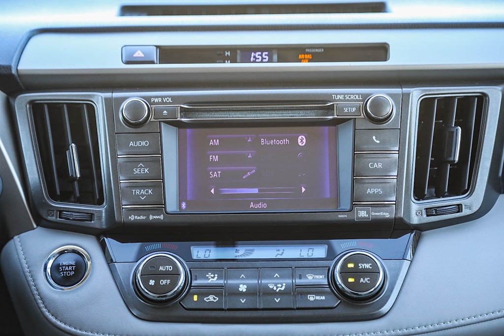 Thumbnail: 2013 Toyota RAV4 - 13