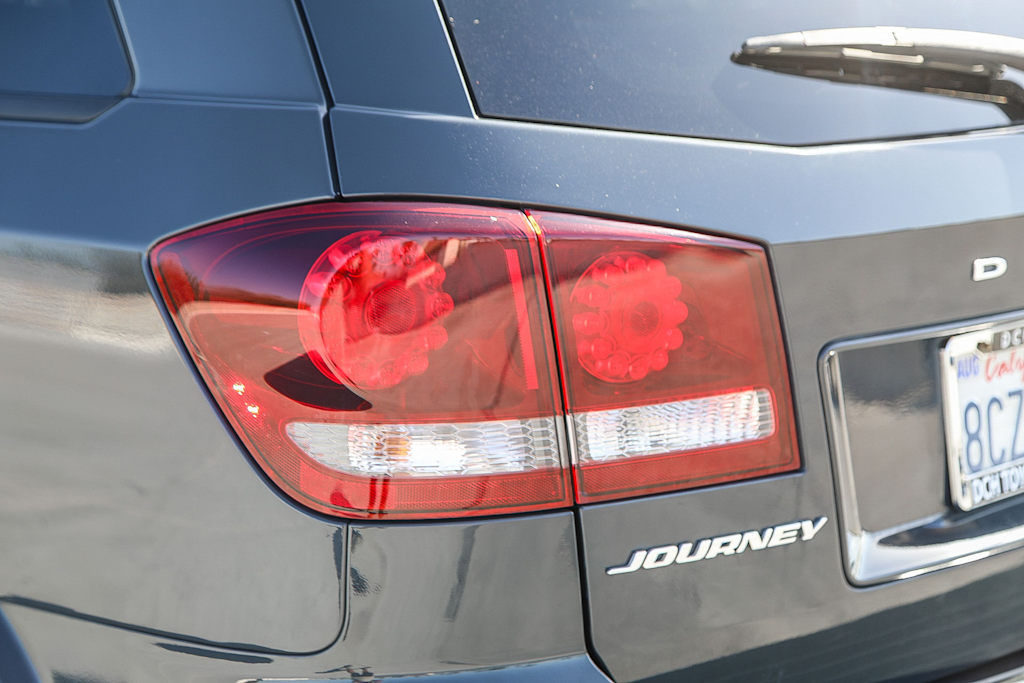 Thumbnail: 2017 Dodge Journey - 21