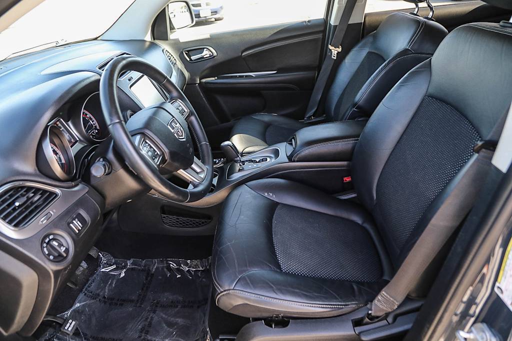Thumbnail: 2017 Dodge Journey - 10