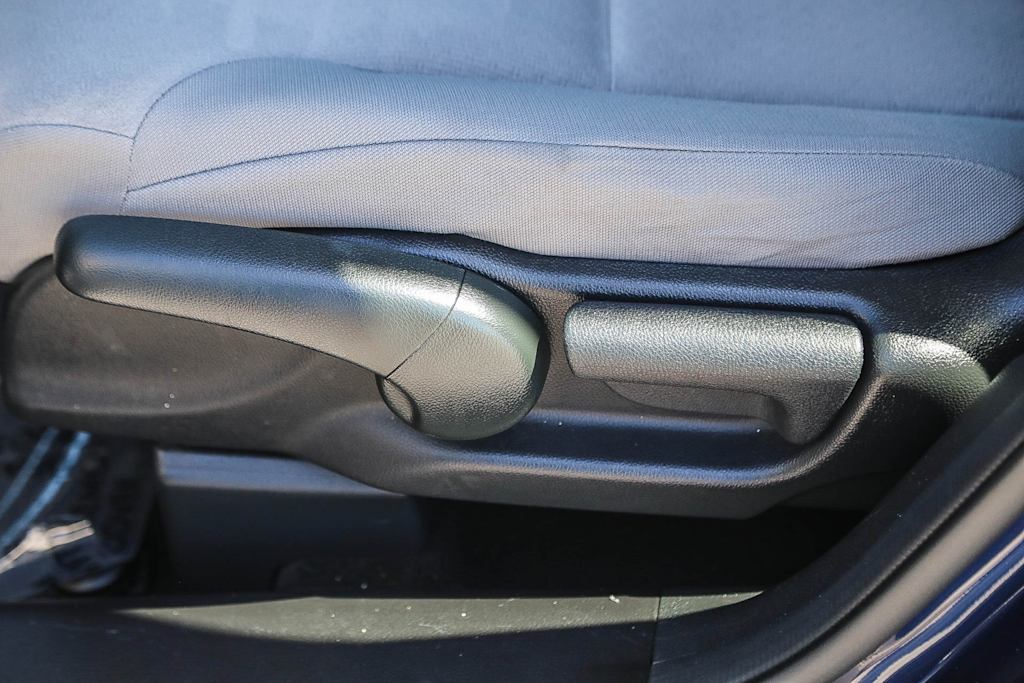 Thumbnail: 2015 Honda CR-V - 23
