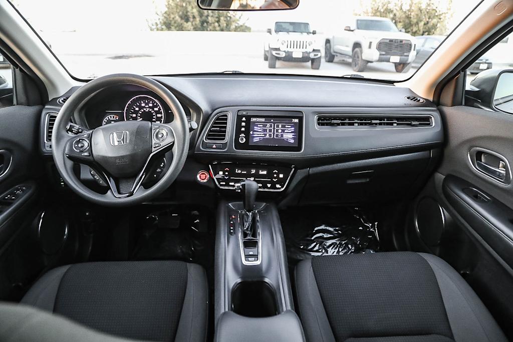 Thumbnail: 2021 Honda HR-V - 2