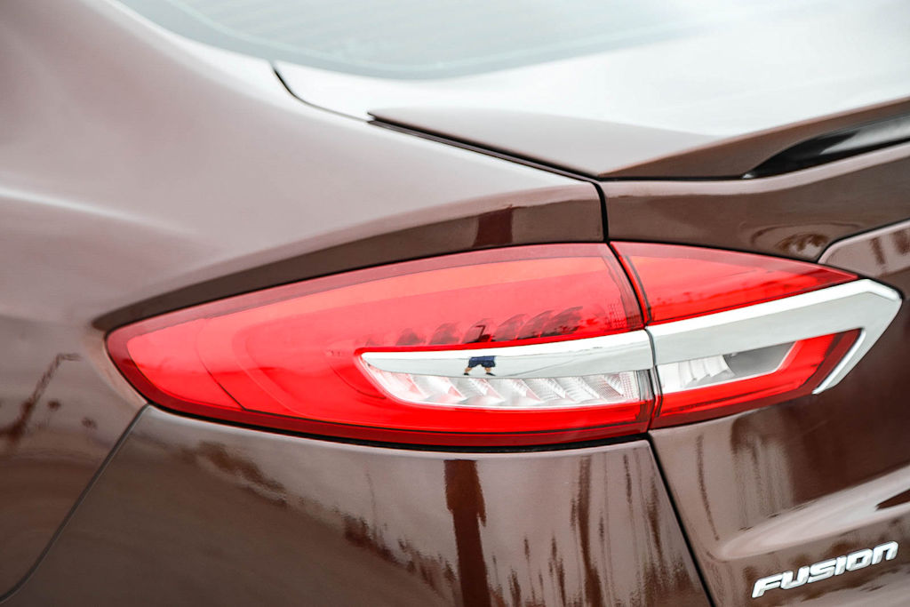 Thumbnail: 2019 Ford Fusion - 20