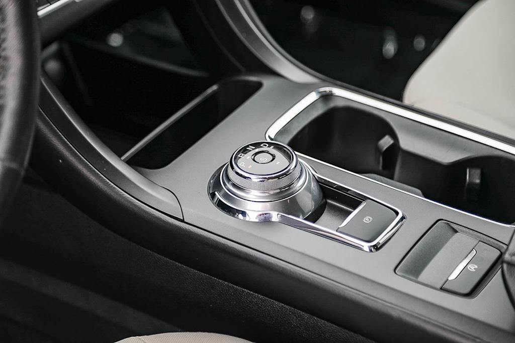 Thumbnail: 2019 Ford Fusion - 14