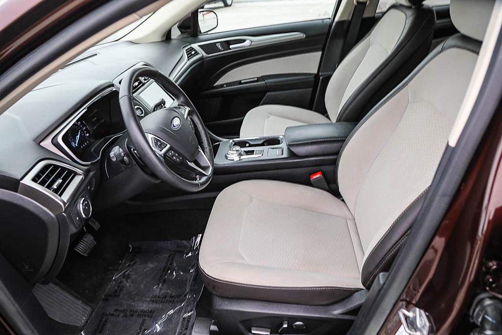 Thumbnail: 2019 Ford Fusion - 10