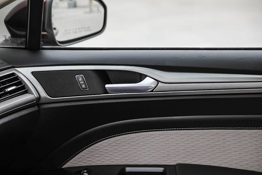 Thumbnail: 2019 Ford Fusion - 23