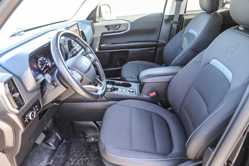 Thumbnail: 2023 Ford Bronco Sport - 9