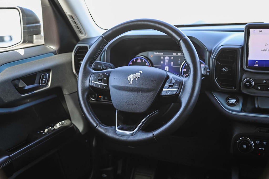 Thumbnail: 2023 Ford Bronco Sport - 11